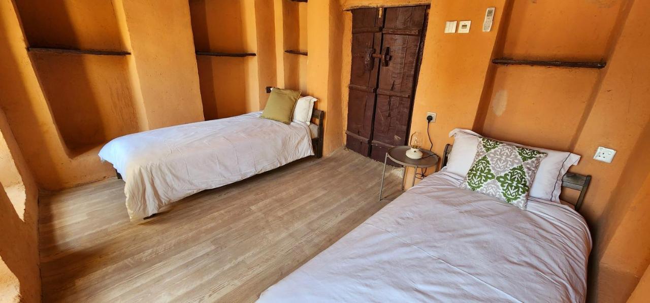 Al Ḩamrāʼ Bait Al Aali Guesthouse מראה חיצוני תמונה